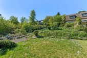 Garten mit den zusätzlichen Bauplätzen - 