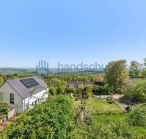 Reihenendhaus mit unverbaubarem Ausblick. Kein Erbbaurecht und großem Grundstück - Stromberg