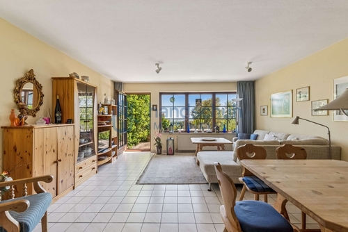 Wohnbereich und Ausblick - 