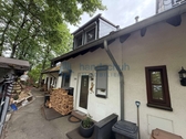 Vorderansicht - modernisiertes Reihenmittelhaus in Stromberg Schindeldorf