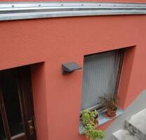 kleine Untergeschosswohnung mit offener Küche und Fußbodenheizung nördlich Damenviertel - Jena