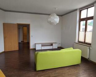 schöne und helle und zentrale 2-Zimmer-Wohnung in Stadtmitte Stadtroda´s