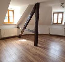 ab sofort: gemütliche 2-Zimmer-Wohnung in Stadtmitte Stadtroda´s