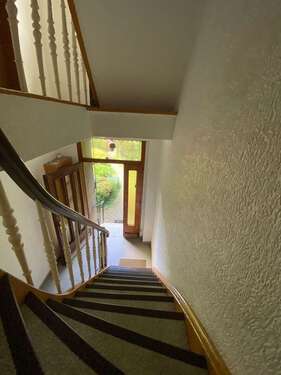 Treppenflur EG - Mehrfamilienhaus, Wohnhaus mit 296,00 m² in Dortmund zum Kaufen