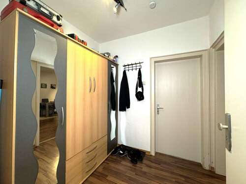 Flur (1) - 