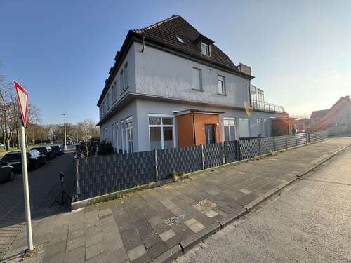 Haus Außenansicht - 