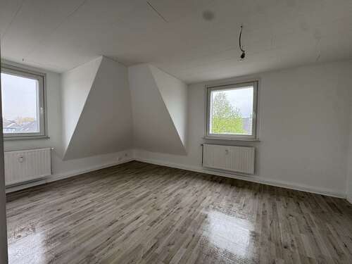 DG - Schlafzimmer 2 - 5 Zimmer Etagenwohnung in Bochum