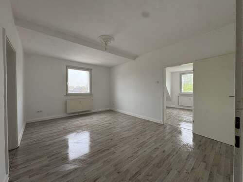 DG - Wohnzimmer 2 - Etagenwohnung mit 107,90 m&sup2; in Bochum zur Miete