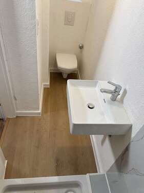 Badezimmer 1 - 5 Zimmer Etagenwohnung zur Miete in Bochum