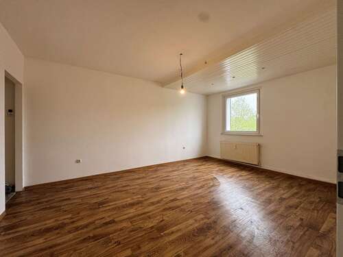 DG - Wohnzimmer 1 (2) - 