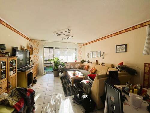 1.OG rechts - Wohnzimmer - 