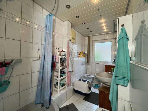 2.OG links - Badezimmer - 