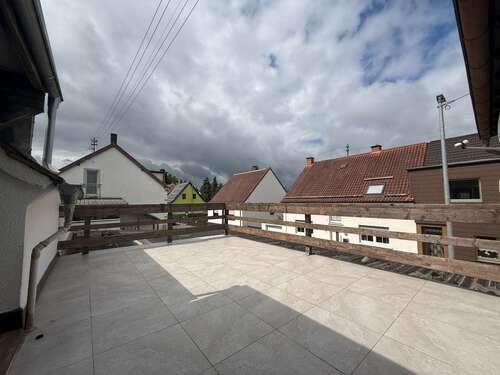 Foto - Großzügige 4-Zimmer-Wohnung mit großer Terrasse in Bexbach