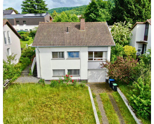 Freistehendes Einfamilienhaus in Top Lage in der Albert-Weisgerber-Allee - Sankt Ingbert St. Ingbert