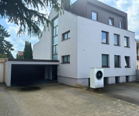 3 - 9 Zimmer Mehrfamilienhaus, Wohnhaus zum Kaufen in Saarbrücken