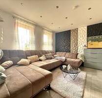 Helle 2,5-Zimmer-Wohnung mit moderner Küche und begehbarem Kleiderschrank - Spiesen-Elversberg