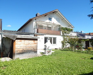 Sanierungsbedürftige Doppelhaushälfte in SalzburghofenFreilassing – frei ab sofort!