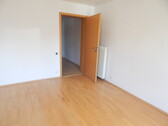 1. Zimmer OG Bild 2 - 