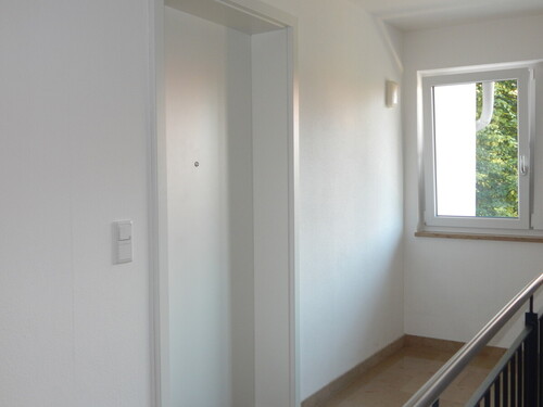 Wohnungstür - Etagenwohnung mit 85,25 m² in Freilassing zum Kaufen
