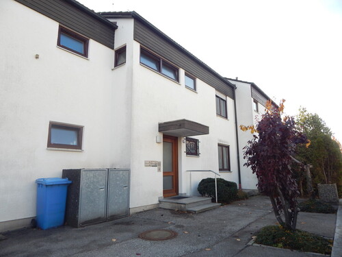 Eingangsseite - 2 Zimmer Erdgeschoßwohnung zur Miete in Freilassing