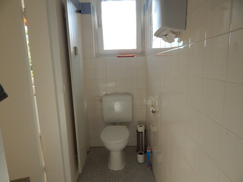 WC - 
