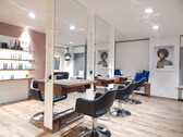 Salon - 