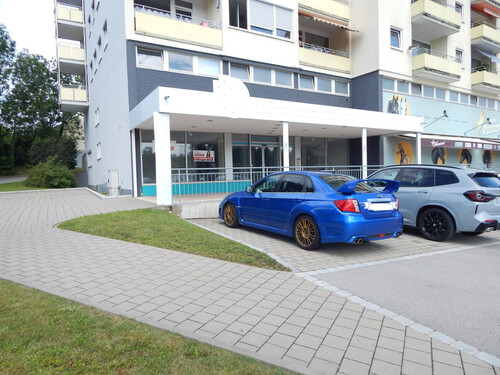 Kundenparkplätze - Laden, Geschäft, Verkaufsfläche in Freilassing