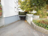 Tiefgaragenabfahrt - 