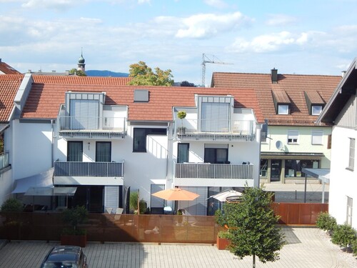 Südseite - 3 Wohneinheiten mit Hauscharakter – KfW-Effizienzhaus A+ in Bestlage von Freilassing