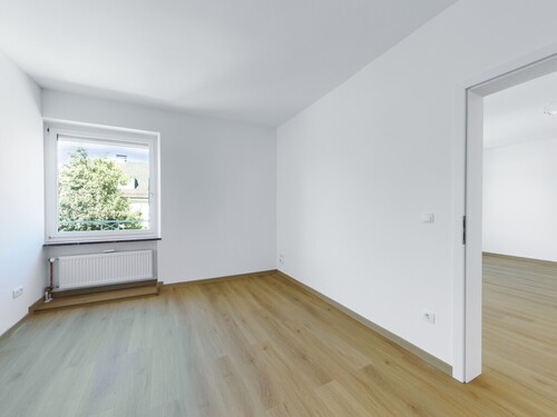 Schlafzimmer - Etagenwohnung mit 68,00 m&sup2; in Freilassing zur Miete