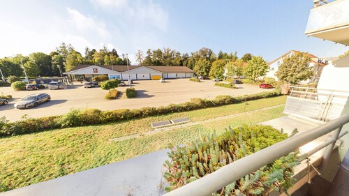 Balkon_1 - Etagenwohnung mit 47,00 m&sup2; in Freilassing zum Kaufen