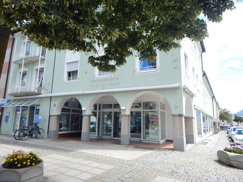 Außenansicht - Laden, Geschäft, Verkaufsfläche in Freilassing