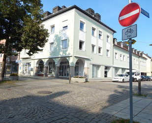 Gewerbeflächen in bester Lager, in der Fußgängerzone von 83395 Freilassing - frei ab sofort