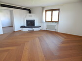 Wohnzimmer mit Kachelofen OG - 