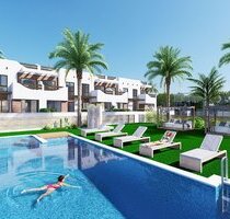 Obergeschoss-Wohnungen mit 2 Schlafzimmern, 2 Bädern, Dachterrasse, Tiefgaragenstellplatz und Gemeinschaftspool nur 200 m vom Strand - Torre de la Horadada Valencia