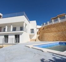 Großzügige neuwertige Villa mit fantastischem Meerblick - El Campello Valencia