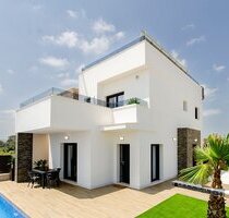 Villen mit 3 Schlafzimmern, 3 Bädern und Privatpool in einer Golfanlage - Entrenaranjos Valencia