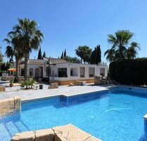 Schönes Landhaus mit viel Platz in hübscher Umgebung - Orihuela Valencia