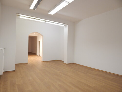 Verkaufsfläche EG - 