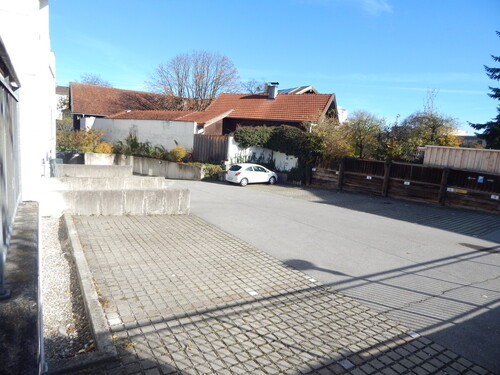 Parkplatz - 9 Zimmer Büro in Freilassing