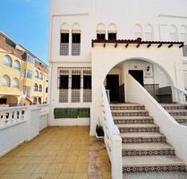 Doppelhaushälfte mit 3 Schlafzimmern, 2 Bädern und Dachterrasse nur 300 m vom Strand - La Mata Valencia
