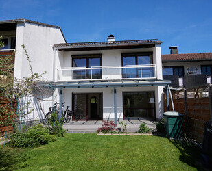Stilvoll renoviertes Reihenmittelhaus in attraktiver Wohnlage in Teisendorf-Oberteisendorf