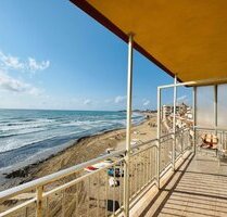 Renovierungsbedürftiges Appartement mit 2 Schlafzimmern und 1 Bad in erster Linie am Strand - La Mata Valencia