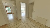 Flur - Erdgeschoßwohnung mit 72,00 m&sup2; in Freilassing zum Kaufen