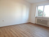 Schlafzimmer - Erdgeschoßwohnung mit 55,79 m² in Freilassing zur Miete