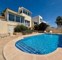 Mediterrane Villa mit 2 Schlafzimmern, 2 Bädern, Privatpool und fantastischem Ausblick - Villamartín Valencia