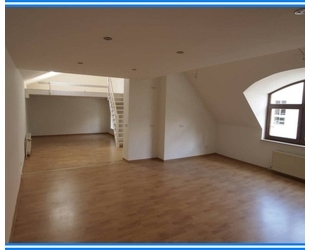 Reizvolle Wohnung mit Loftcharakter ! - auch für Studenten - - Köthen