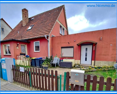Einfamilienhaus in Völpke - Schickes Häuschen für Liebhaber dörflicher Idylle
