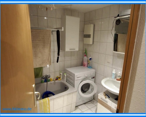 Bad - 3 Zimmer Etagenwohnung in Köthen