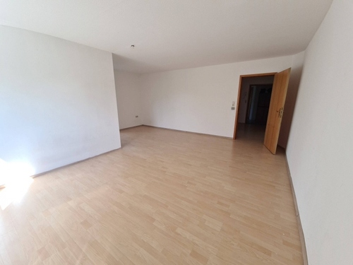 Wohnzimmer - 1 Zimmer Etagenwohnung in Köthen OT Arensdorf